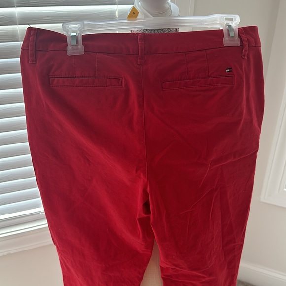 Gently worn Tommy Hilfiger pants - Picture 5 of 7